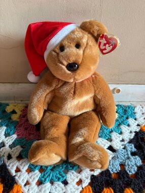 Vintage Ty Beanie Buddy Brown Bear Plush with Red & White Santa Hat